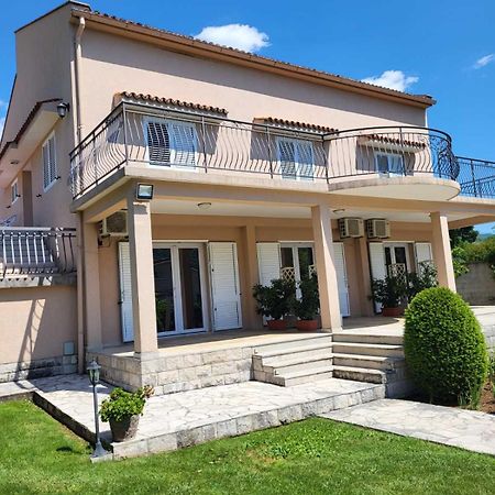 Apartments Raskovic Radanovici Bagian luar foto